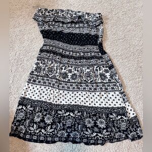 Black and White Strapless Dress